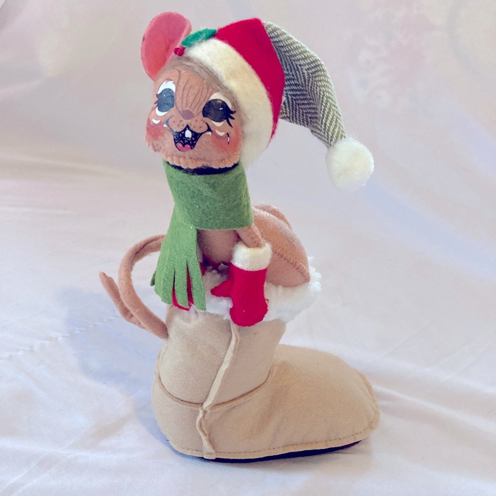 Annalee Mouse in Boot
